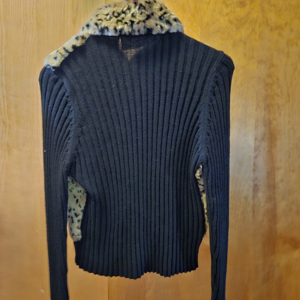 TIAR BRAND faux leopard and black knit jacket - Picture 7 of 17